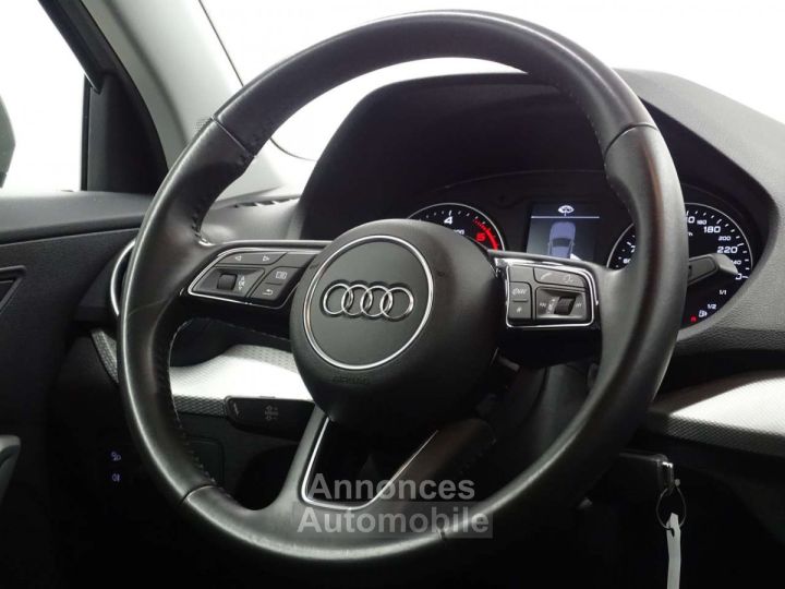 Audi Q2 30TDi SLine - 12