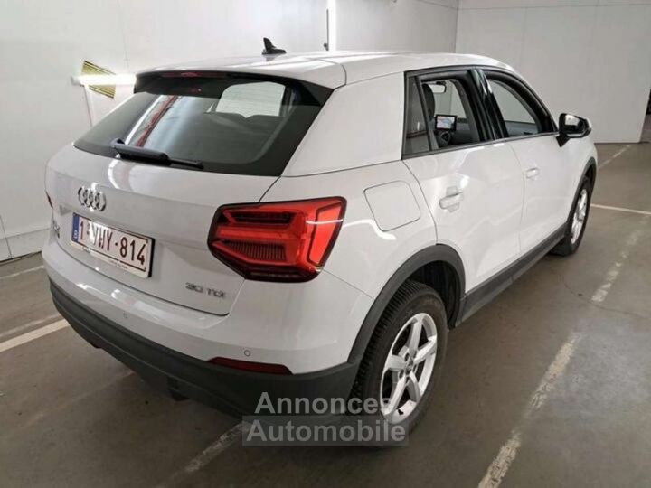 Audi Q2 30TDi STronic - 5