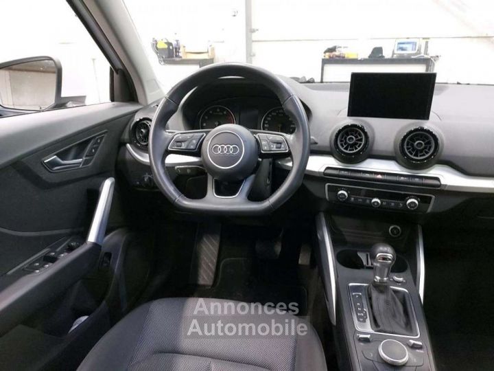 Audi Q2 35TFSI Sport STronic LED-TOIT PANO-NAVI-ATTELAGE - 4