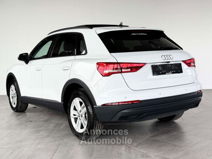 Audi Q3 1.5 TFSi 1ERPRO PANO ALCANTARA CARPLAY TVA ETC - 4