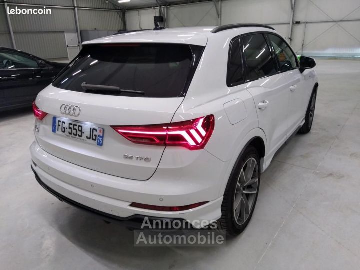 Audi Q3 1.5 TFSi 35 150CH S Tronic Line Toit ouvrant A partir de 390 e par mois - 2