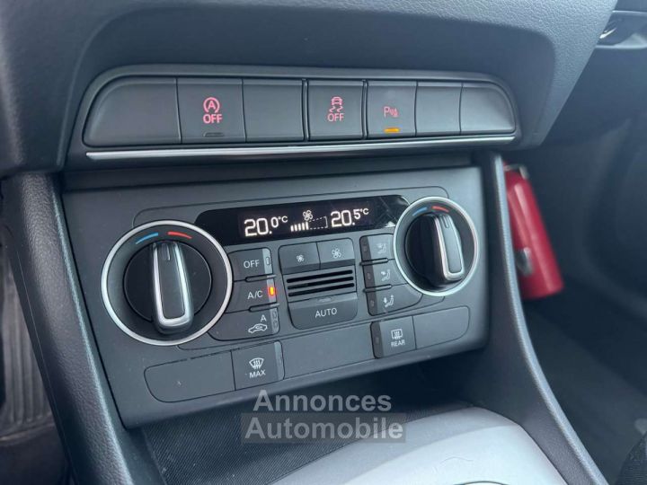 Audi Q3 2.0 TDi Design CLIM GPS XENON GARANTIE - 11