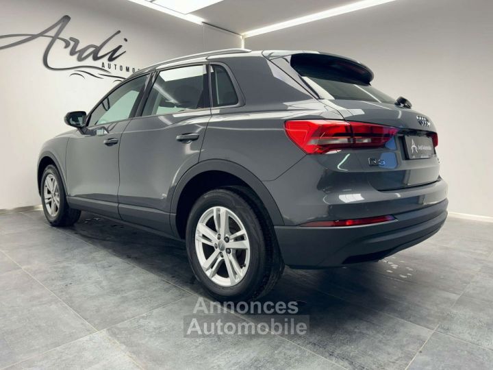 Audi Q3 2.0 TDi Quattro GARANTIE 12 MOIS 1er PROPRIETAIRE - 4