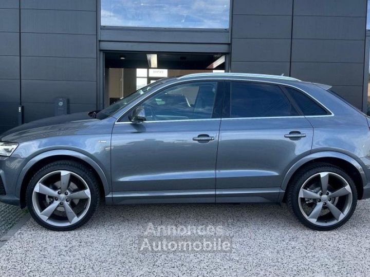 Audi Q3 2.0 TFSI 220 AMBITION LUXE QUATTRO S TRONIC 7 - 3