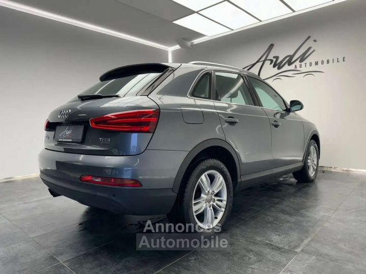 Audi Q3 2.0 TFSI Quattro GPS CUIR XENON AIRCO - 4