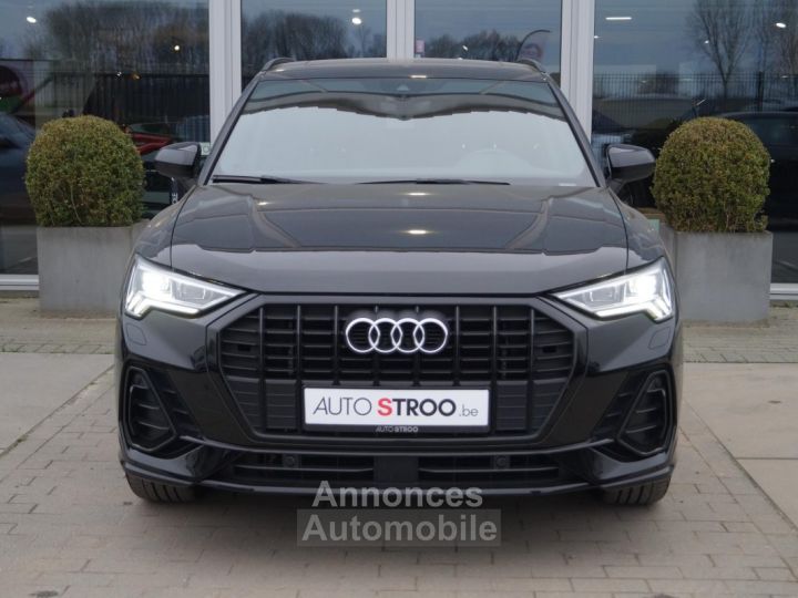 Audi Q3 2.0TDI Aut. S-LINE PANO MATRIX BlackPack - 3