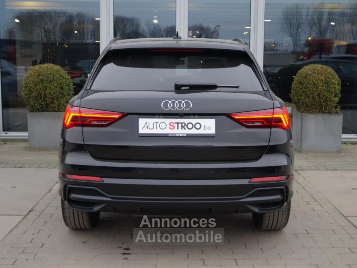 Audi Q3 2.0TDI Aut. S-LINE PANO MATRIX BlackPack - 10