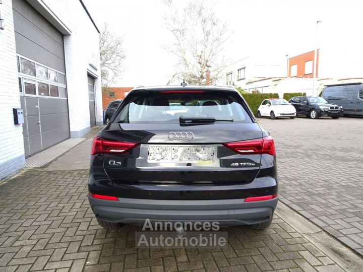 Audi Q3 45TFSIe Advanced S-Tronic VIRTUAL,CARPLAY,TREKHAAK - 6