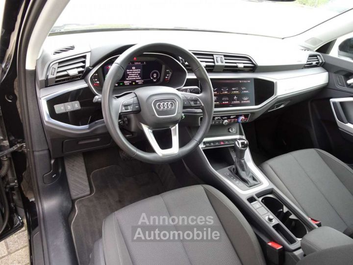 Audi Q3 45TFSIe Advanced S-Tronic VIRTUAL,CARPLAY,TREKHAAK - 9