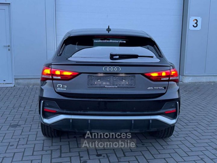 Audi Q3 Sportback 45 TFSIe PHEV S line tronic - 5