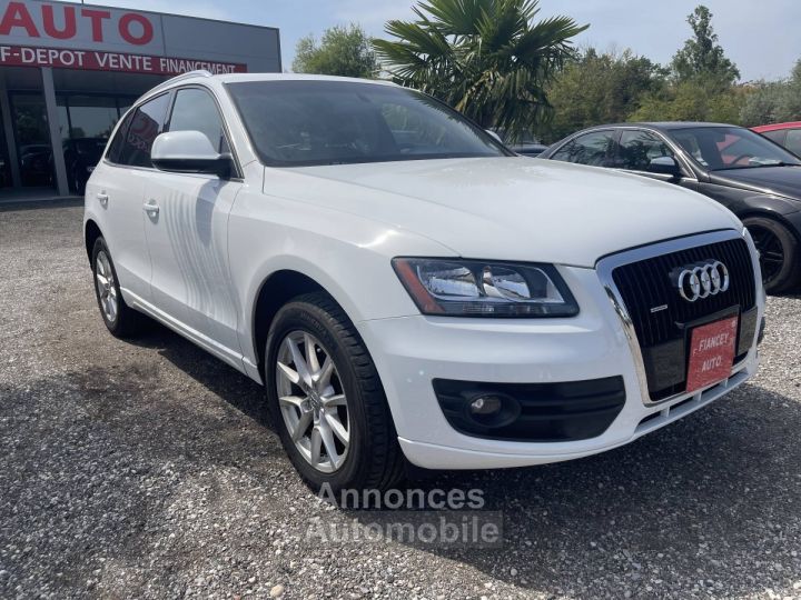 Audi Q5 3.2L V6 TFSI - 1