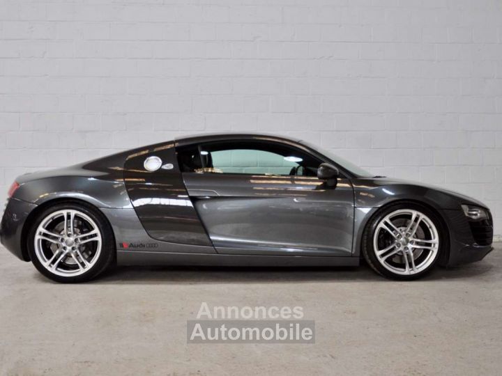 Audi R8 4.2i V8 420cv Quattro FSI R TRONIC - 4