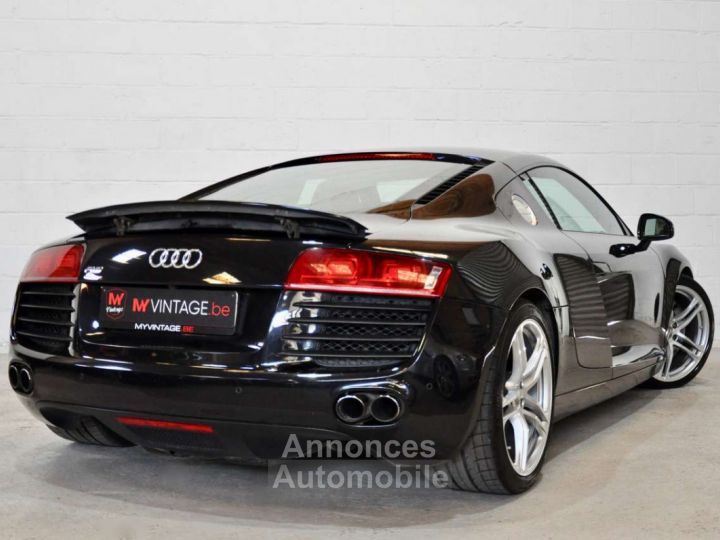 Audi R8 4.2i V8 420cv Quattro FSI R tronic - 2