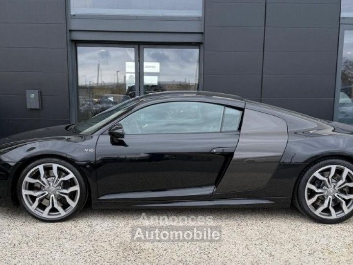 Audi R8 5.2 V10 FSI 525 R TRONIC 6 - 3