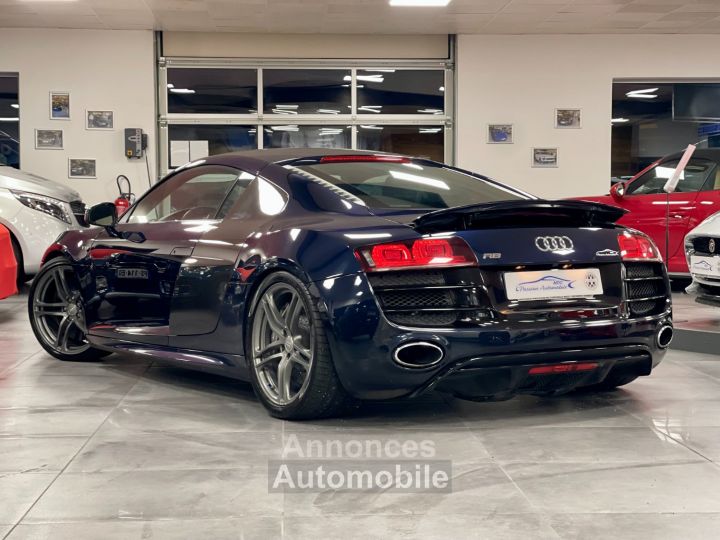 Audi R8 COUPE 5.2 V10 FSI 525 QUATTRO R TRONIC - 9