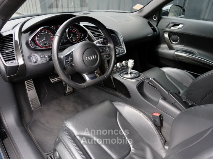 Audi R8 COUPE V10 QUATTRO R-TRONIC - 14