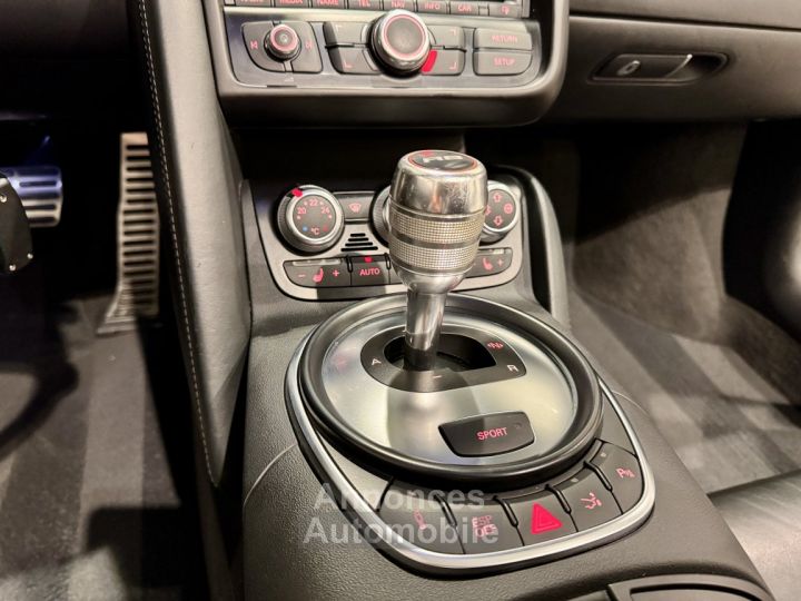 Audi R8 Spyder 5.2 V10 525 Cv - 13