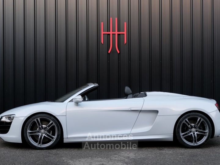 Audi R8 Spyder 5.2 V10 QUATTRO BVM6 - 1