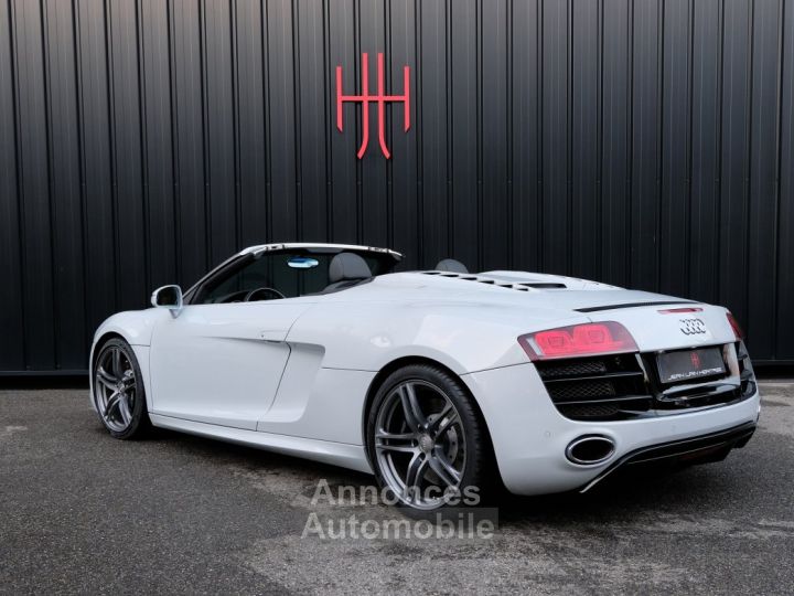 Audi R8 Spyder 5.2 V10 QUATTRO BVM6 - 14