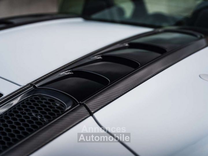 Audi R8 Spyder V10 Performance Quattro- Suzuka Grey-Carbon - 7