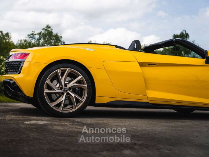 Audi R8 Spyder V10 Performance RWD Vegas Yellow B&O - 8