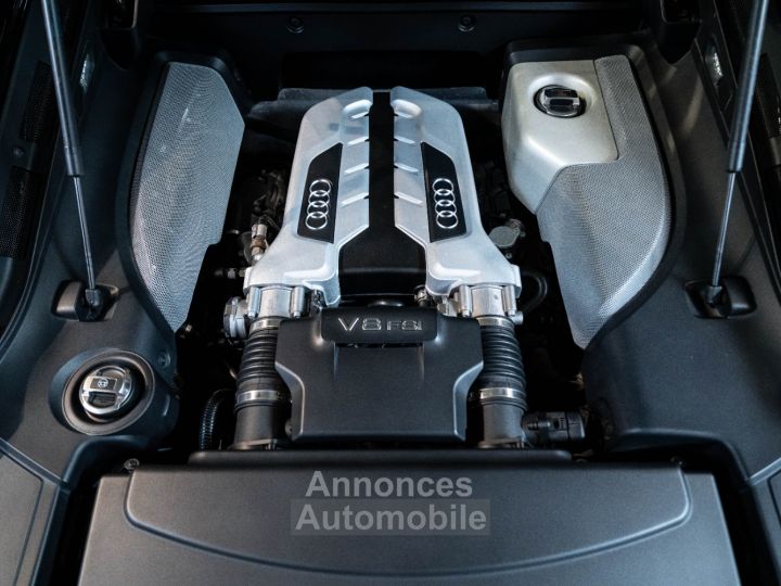 Audi R8 V8 4.2 FSI Quattro | Manual | Collector - 49