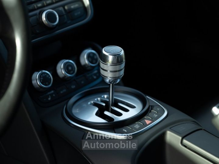 Audi R8 V8 (Transmission manuelle) - 25