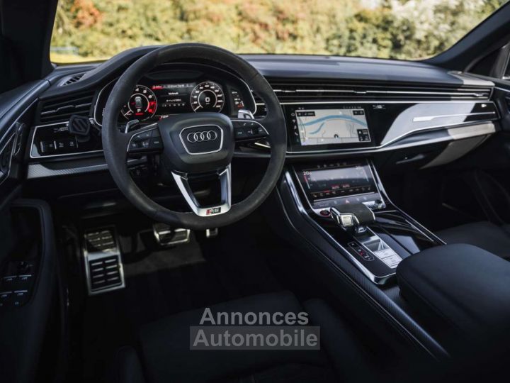 Audi RS Q8 Ceramic 23 Design- City Tour Pano - 18