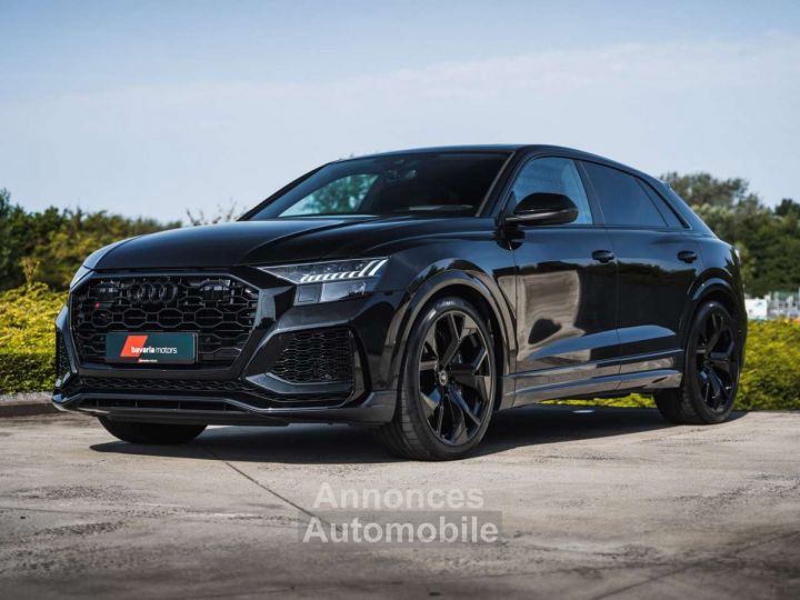 Audi RS Q8 Ceramic 23 Design Red City Tour Pano - 2