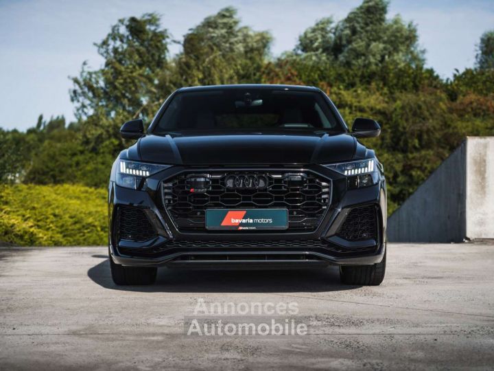 Audi RS Q8 Ceramic 23 Design Red City Tour Pano - 3