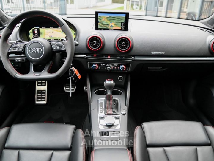 Audi RS3 Sportback 2.5 TFSI Pano - 10