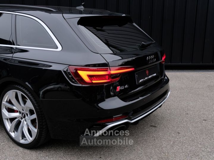 Audi RS4 - 10