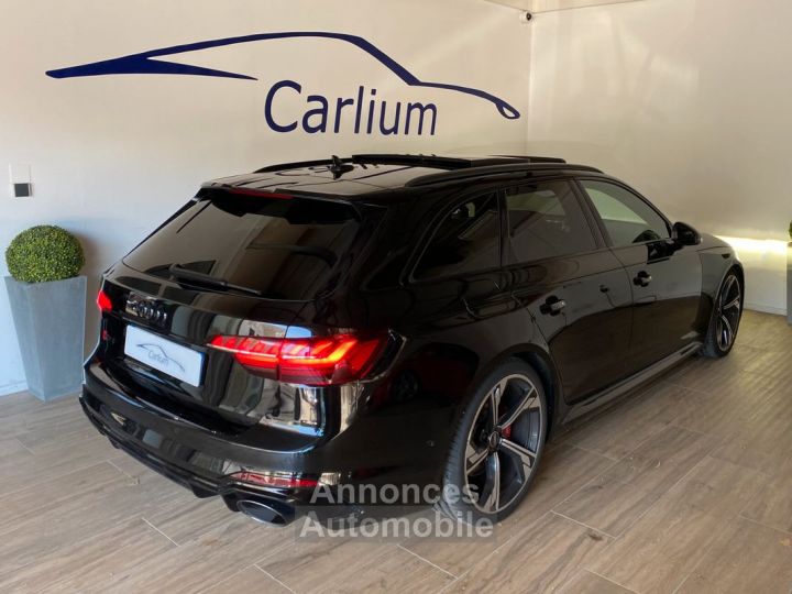 Audi RS4 AVANT 2.9 L TFSI 450 CH PACK DYNAMIQUE RS A partir de 990e par mois - 2