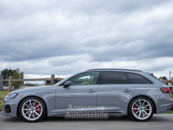 Audi RS4 B9 Avant Quattro 2.9 V6 TFSI - ZETELVENTILATIE - B&O - PARKEERASSISTENT - 360° - PANO DAK - GROOTLICHTASSISTENT  - 12