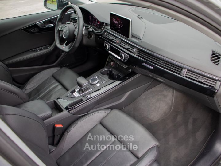 Audi RS4 B9 Avant Quattro 2.9 V6 TFSI - ZETELVENTILATIE - B&O - PARKEERASSISTENT - 360° - PANO DAK - GROOTLICHTASSISTENT  - 17