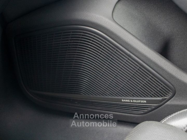 Audi RS4 B9 Avant Quattro 2.9 V6 TFSI - ZETELVENTILATIE - B&O - PARKEERASSISTENT - 360° - PANO DAK - GROOTLICHTASSISTENT  - 44