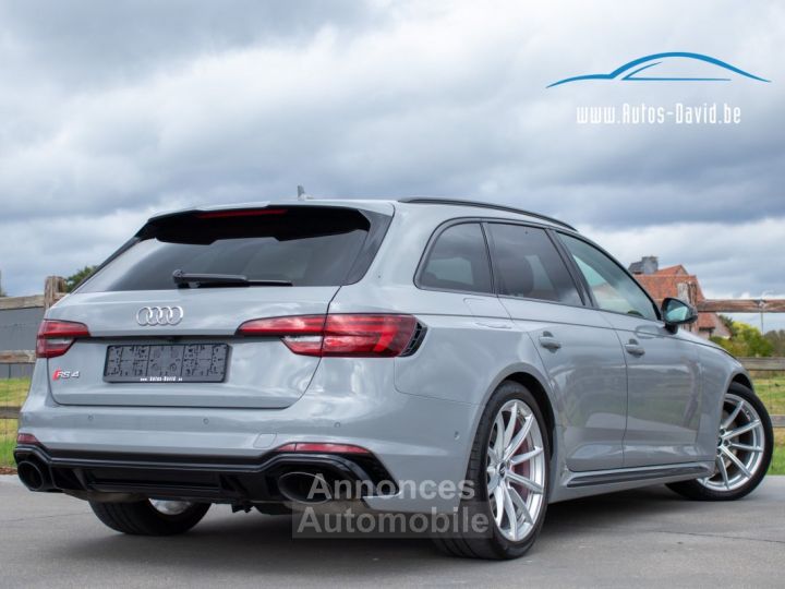 Audi RS4 B9 Avant Quattro 2.9 V6 TFSI - ZETELVENTILATIE - B&O - PARKEERASSISTENT - 360° - PANO DAK - GROOTLICHTASSISTENT  - 60