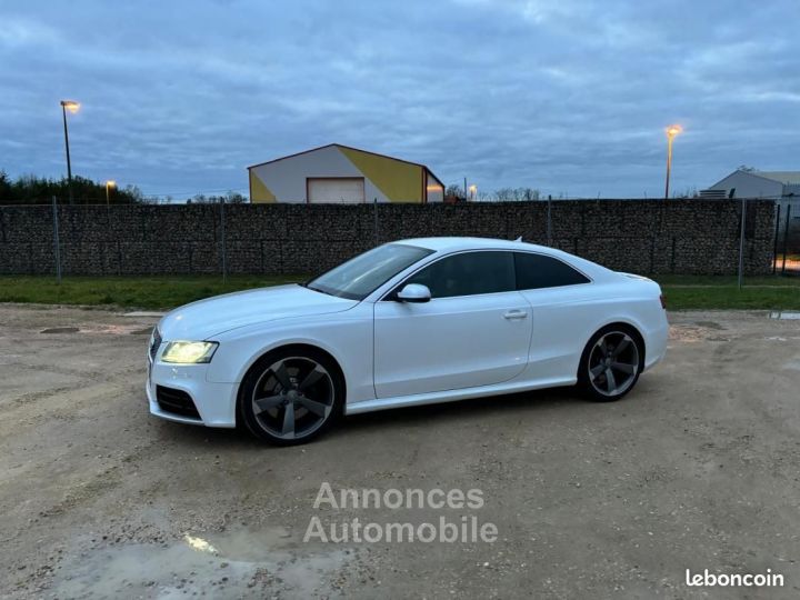 Audi RS5 4.2 V8 FSI 450 CV QUATTRO - 1