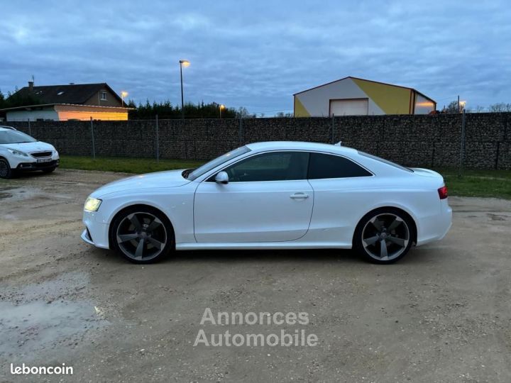 Audi RS5 4.2 V8 FSI 450 CV QUATTRO - 2