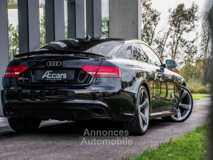 Audi RS5 COUPE - 2