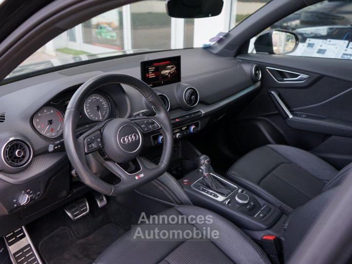 Audi SQ2 BLACK EDITION 300CH - TOIT OUVRANT - 15