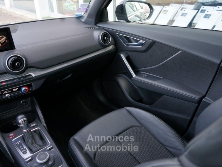Audi SQ2 BLACK EDITION 300CH - TOIT OUVRANT - 23