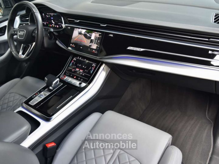 Audi SQ8 4.0 TFSI V8 - 13