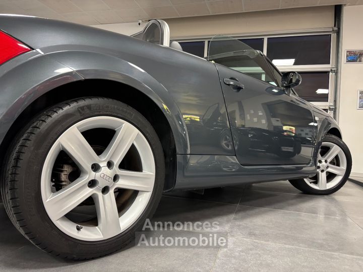 Audi TT (997) 3.6 325 TARGA 4 - 14