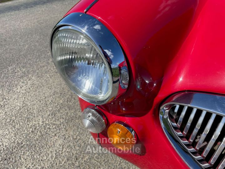 Austin Healey 3000 BJ8 MKII 6 cylindres - 11