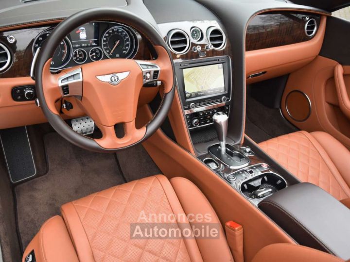 Bentley Continental 4.0 V8 CABRIO MULLINER - 4