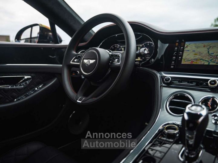 Bentley Continental GT V8 Carbon Mulliner Blackline B&O Pano - 25