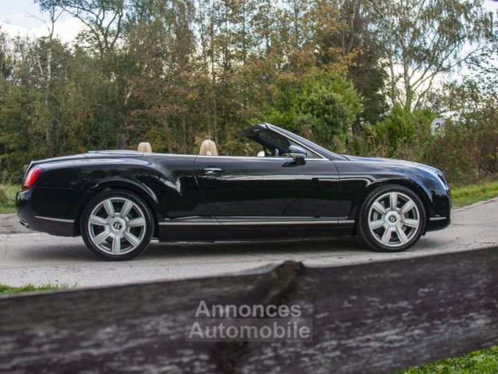 Bentley Continental GTC 6.0 W12 - 8