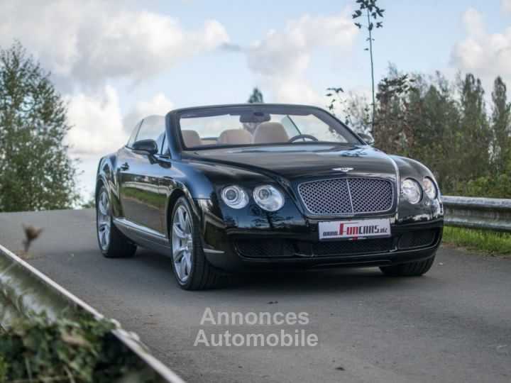 Bentley Continental GTC 6.0 W12 - 9