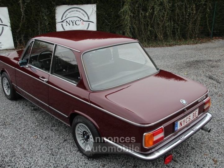 BMW 2002 - 5